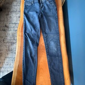 Bullhead Slim Skinny Jeans in Dark Blue Wash
